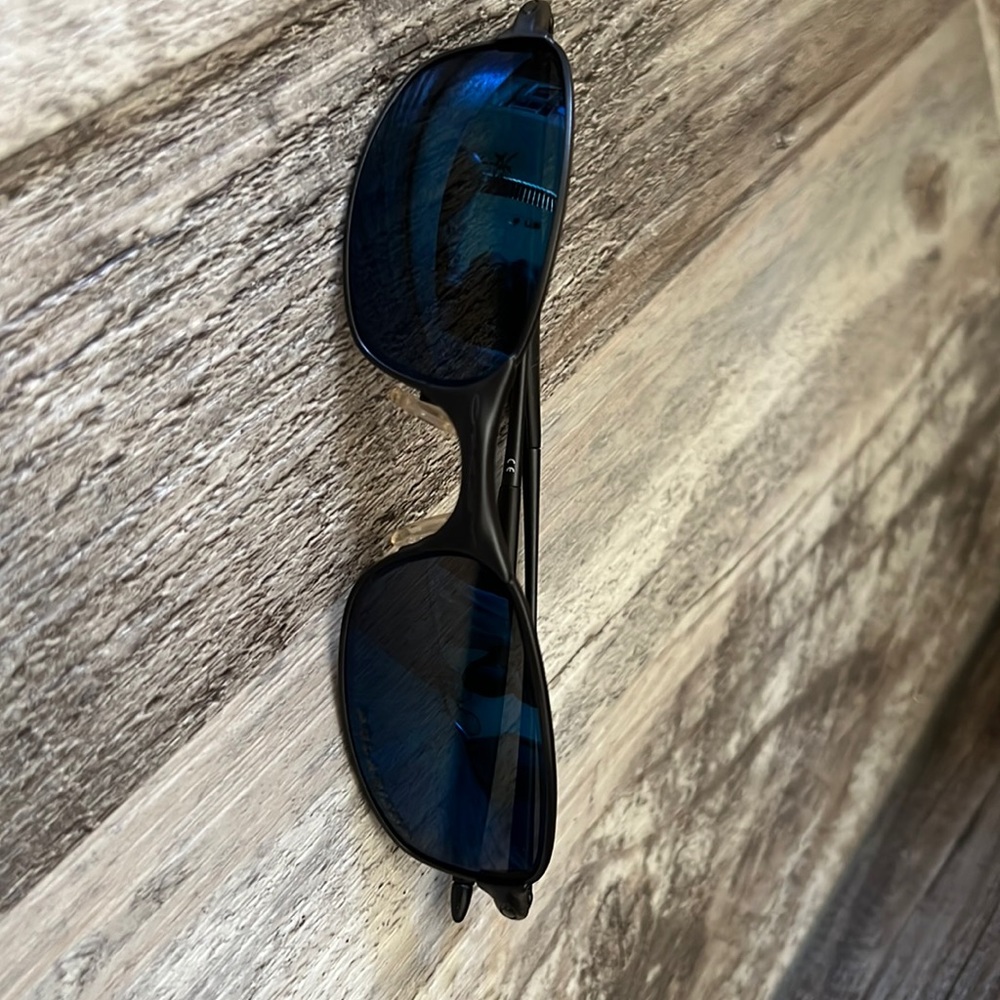 Oakley square wire polarized